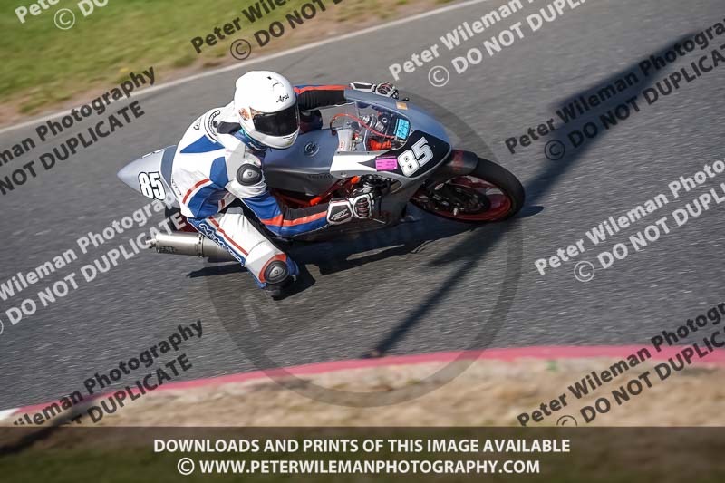 enduro digital images;event digital images;eventdigitalimages;mallory park;mallory park photographs;mallory park trackday;mallory park trackday photographs;no limits trackdays;peter wileman photography;racing digital images;trackday digital images;trackday photos